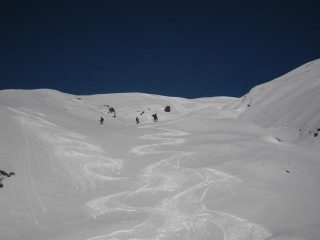 sotto la neve è più uniforme