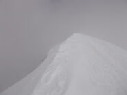 in cima nel whiteout totale..
