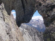 il foro di 2m menzionato in relazione..che fa da bella cornice alla Luseney al fondo..
