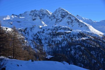 Alpe Fetes e gruppo della Gr.Rousse scendendo dal M.Arp Vieille