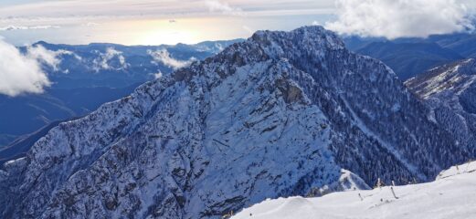 una bella visuale sul Monte Toraggio